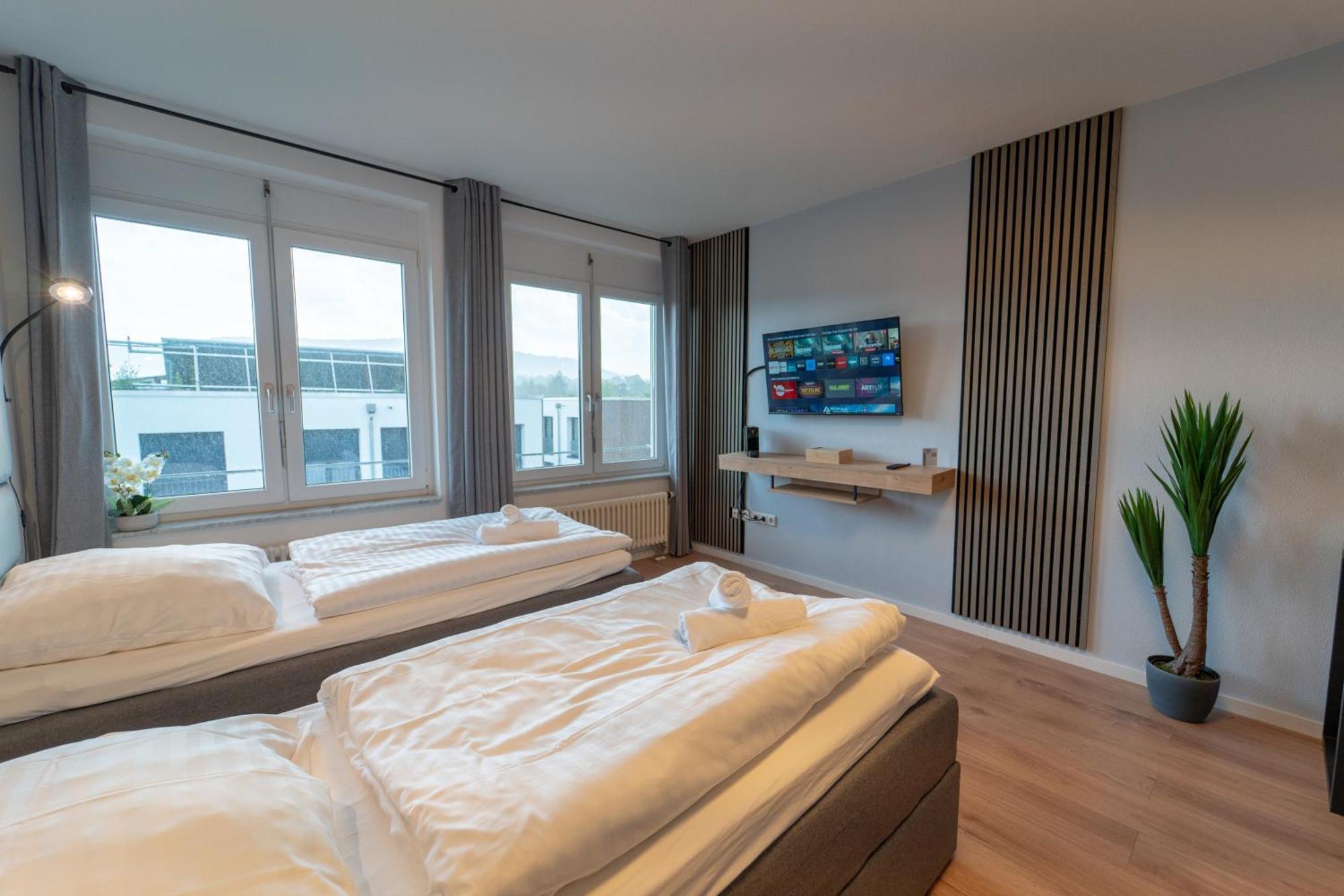 Range - Apartments - Kueche - Wlan - Netflix - Bis Zu 7 Personen Fellbach Eksteriør bilde