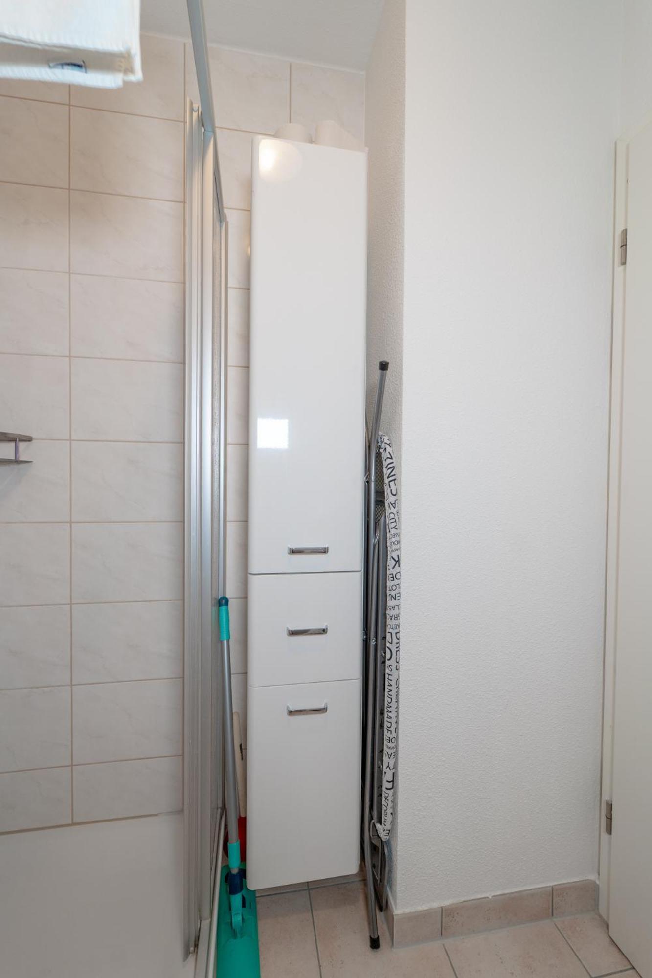 Range - Apartments - Kueche - Wlan - Netflix - Bis Zu 7 Personen Fellbach Eksteriør bilde