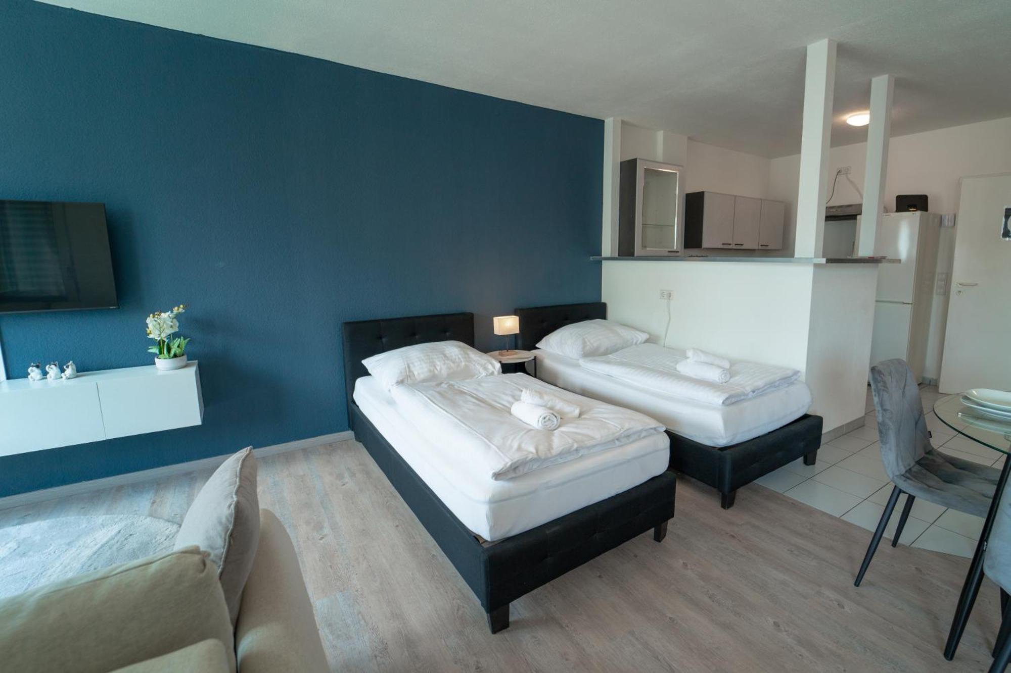 Range - Apartments - Kueche - Wlan - Netflix - Bis Zu 7 Personen Fellbach Eksteriør bilde