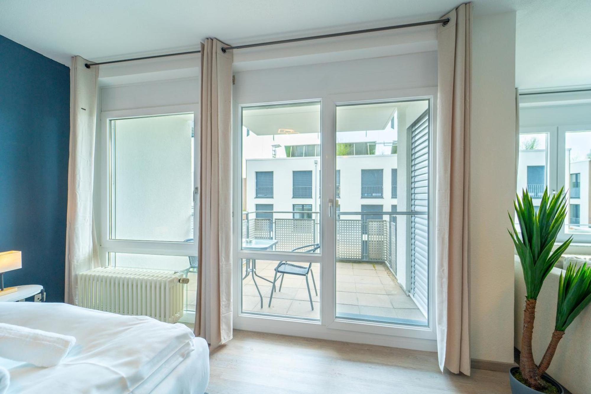 Range - Apartments - Kueche - Wlan - Netflix - Bis Zu 7 Personen Fellbach Eksteriør bilde