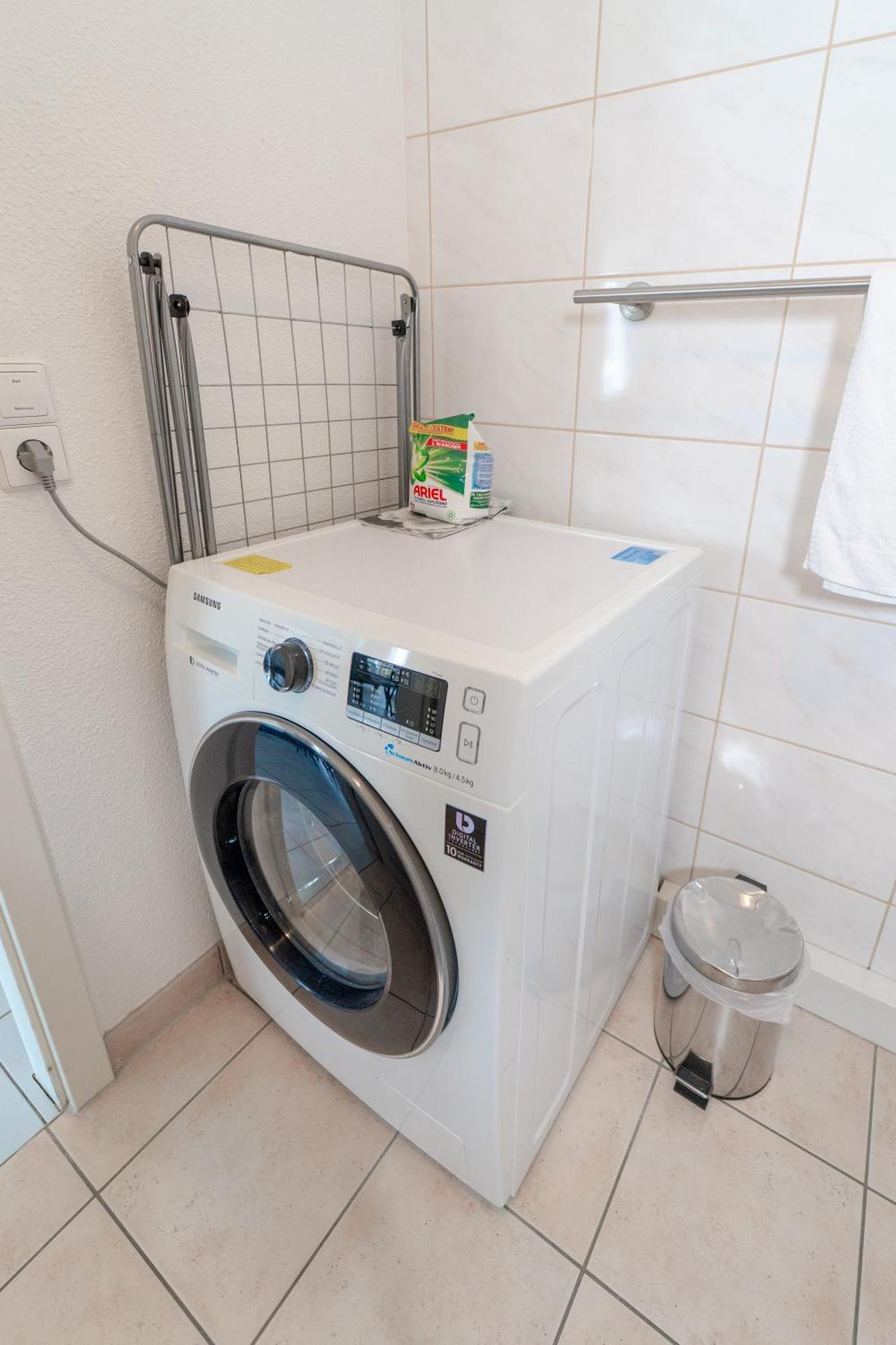 Range - Apartments - Kueche - Wlan - Netflix - Bis Zu 7 Personen Fellbach Eksteriør bilde